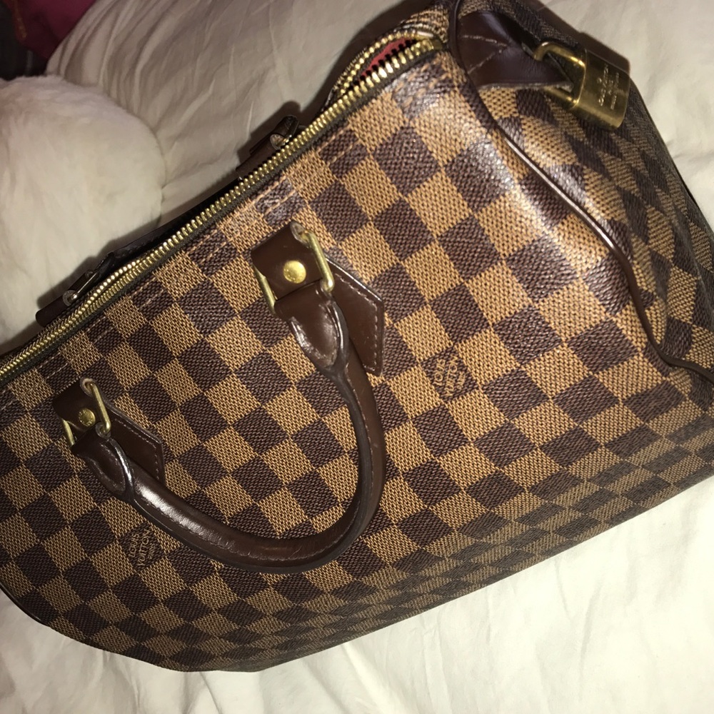 Authentic Louis Vuitton Damier Ebene Speedy 30